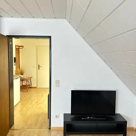 Moments - 2 Min Zum E-park *